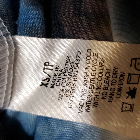 Aeropostale Tie-Dye Cropped T Shirt - Picture 5 of 7